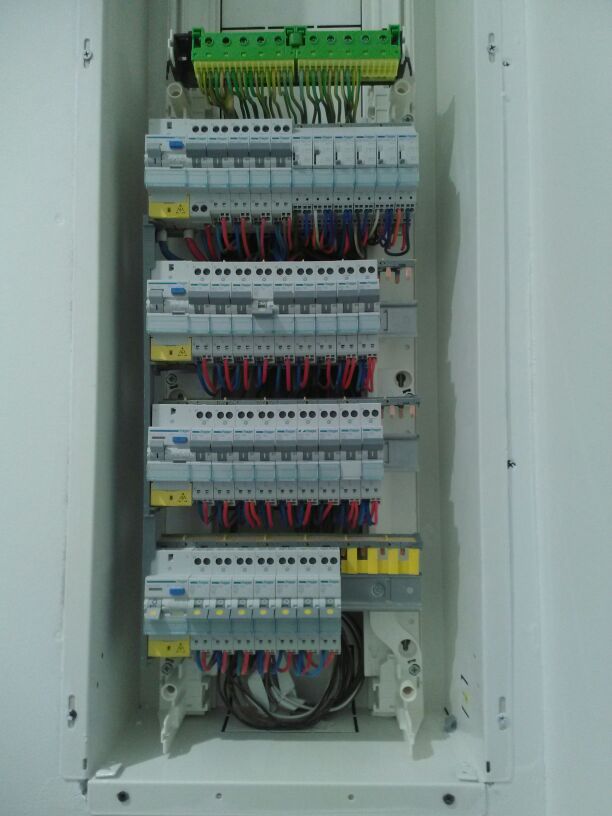 Installation électrique complète à Lavelanet-1